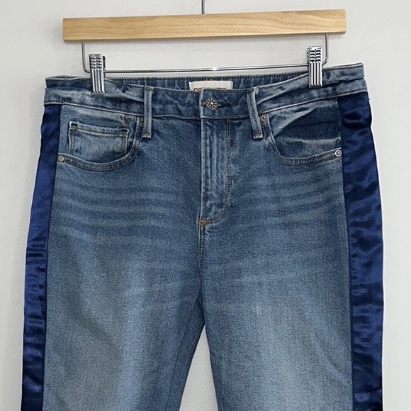 DRIFTWOOD Candace Crop Straight Blue Satin Stripe - Picture 4 of 10